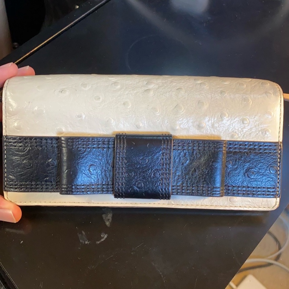 Kate Spade convertible now wristlet wallet